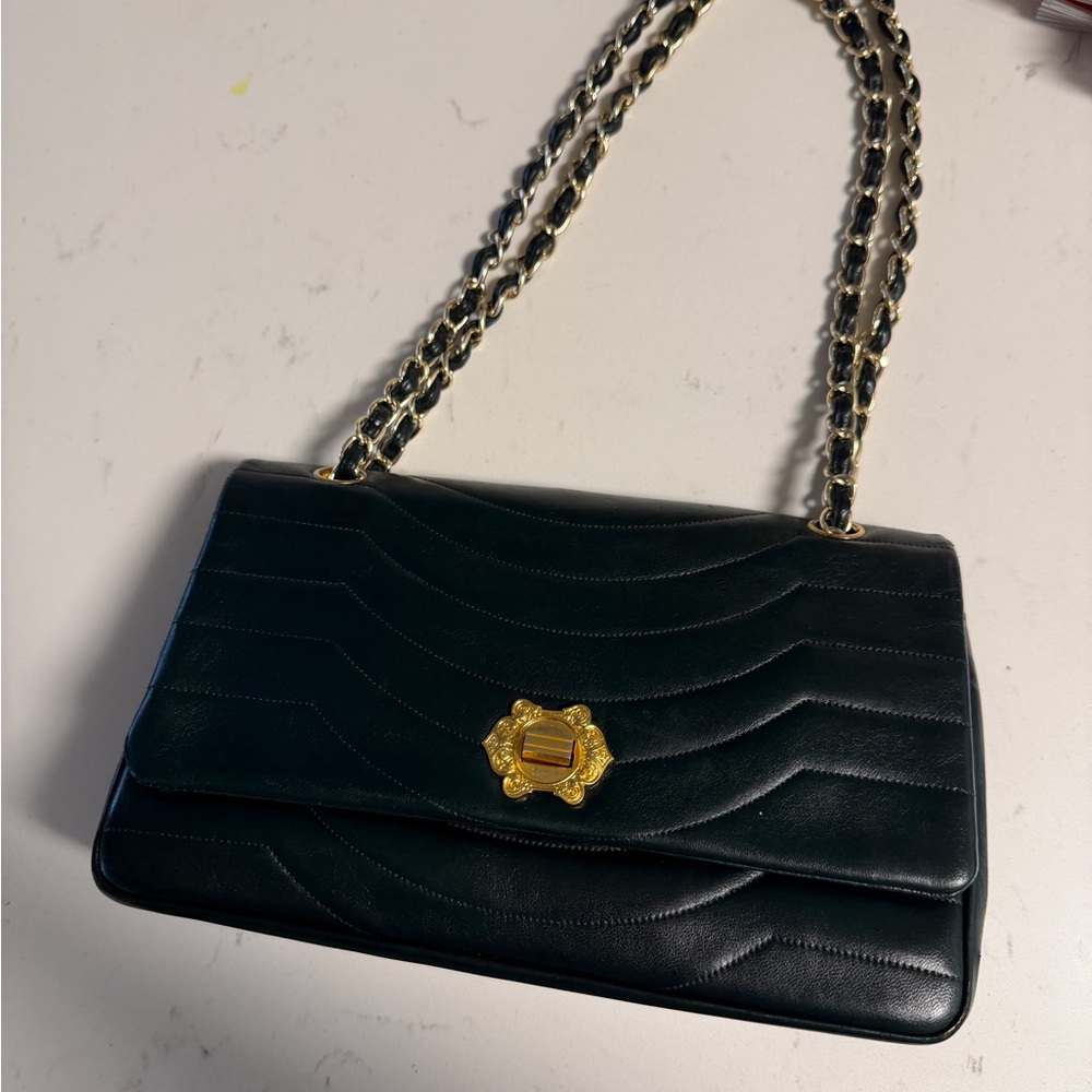Vintage Italian leather quilted single flap bag - Picture 3 of 9